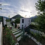 Vakantiehuis Koman Paradise Shkodër