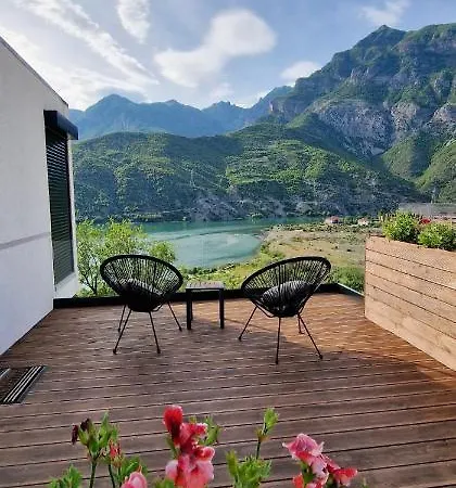 Koman Paradise