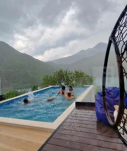 Koman Paradise * Shkodra