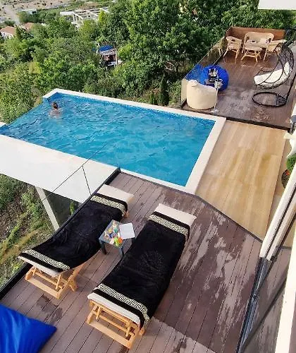 Koman Paradise * Shkodra