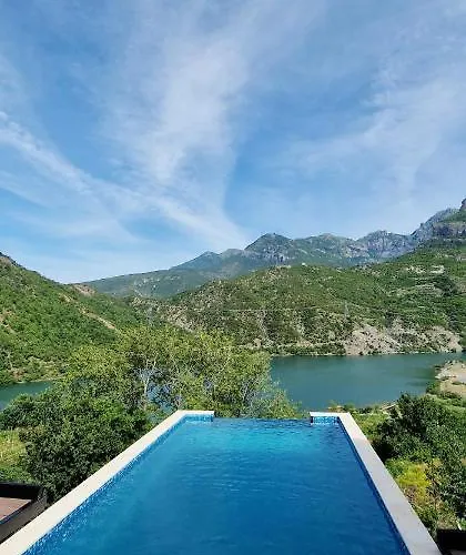 Koman Paradise Casa vacanze *