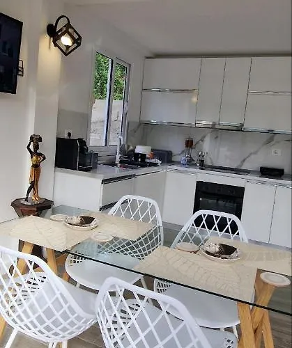 Casa vacanze Koman Paradise Shkodër