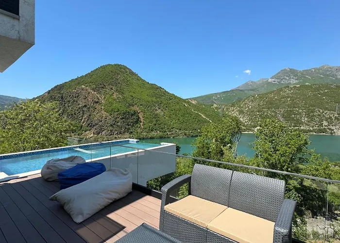 Casa vacanze Koman Paradise Shkodër