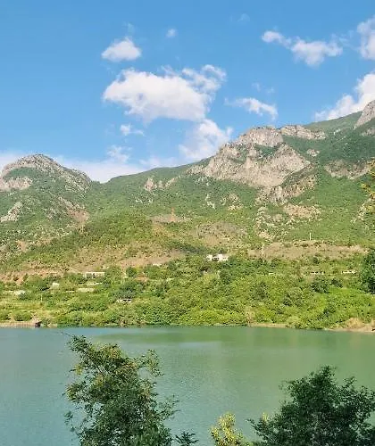 Koman Paradise 度假居