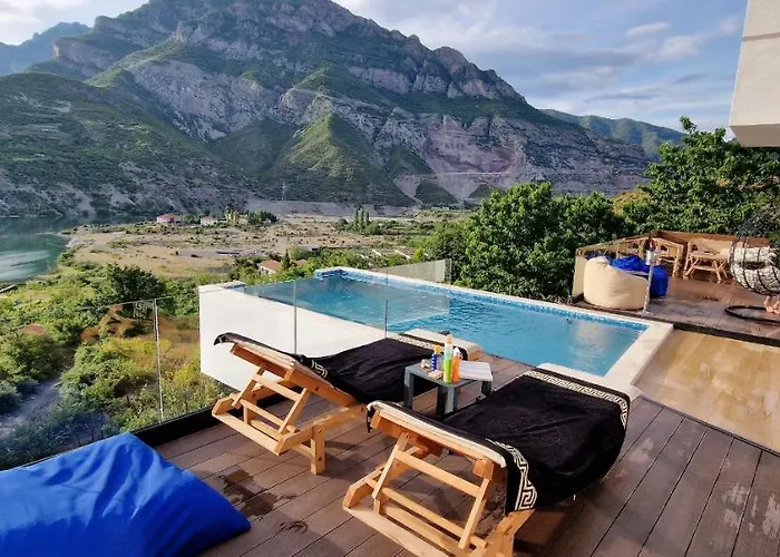 度假居 Koman Paradise Shkodër